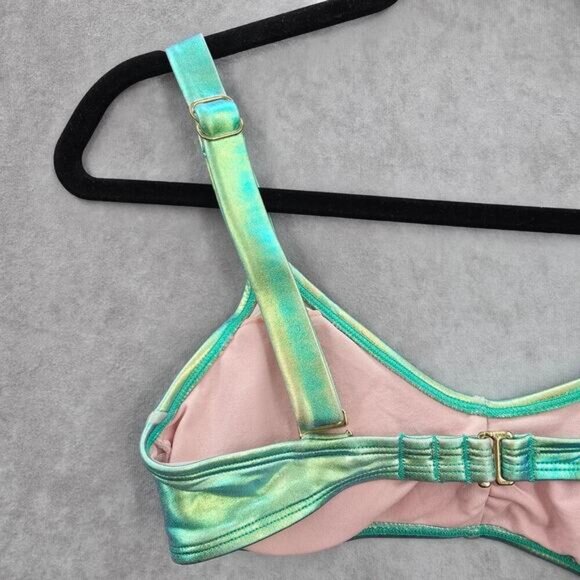 Xhilaration Green Swimwear Swimsuit Padded Hook Adjustable Bikini Top Small - Picture 5 of 7